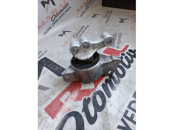 FİAT DOBLO MOTOR KULAĞI BRAKETİ