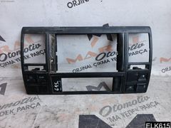 VW T5 CAREVELLE 7H6857237 KLİMA PANEL ÇERCEVESİ TRANSPORTER ÇIKM
