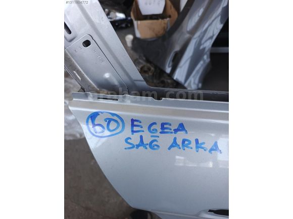 FİAT EGEA SAĞ ARKA KAPI