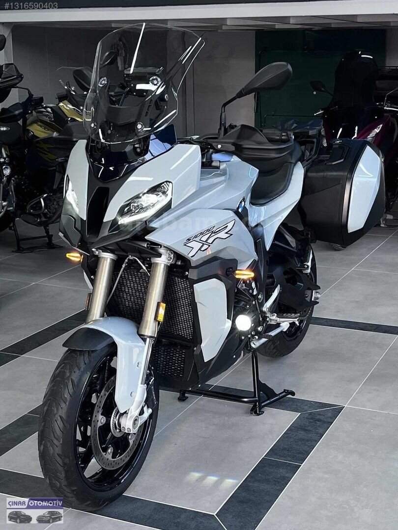 ÇİZİKSİZ~DÜŞMESİZ~BMW SERVİS BAKIMLI~20.000 KM~ÇANTALI