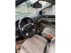 Sahibinden Ford Focus 1.6 Ghia 2005 Model Afyonkarahisar 374.000 km Mavi (metalik)