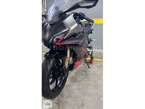 TMS MOTORS'TAN 2024 MODEL CFMOTO SR450 2025 TRAFİĞE ÇIKIŞLI
