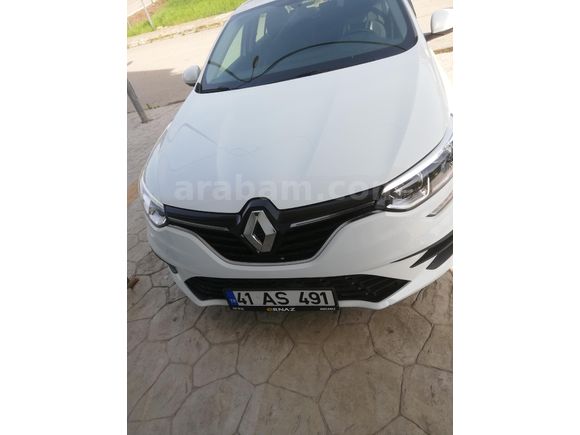 Sahibinden Renault Megane 1.3 TCe Joy 2022 Model