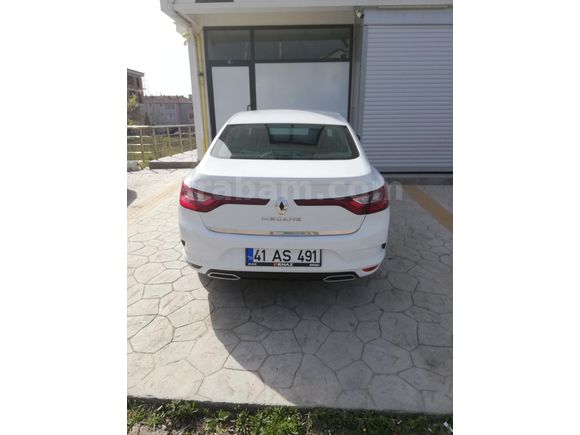 Sahibinden Renault Megane 1.3 TCe Joy 2022 Model