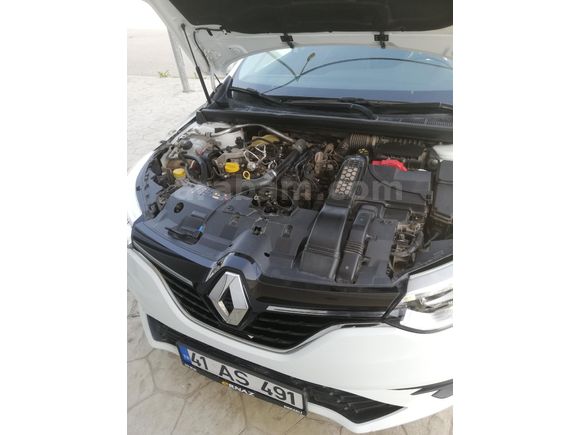 Sahibinden Renault Megane 1.3 TCe Joy 2022 Model