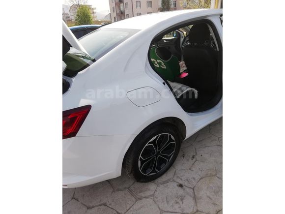 Sahibinden Renault Megane 1.3 TCe Joy 2022 Model