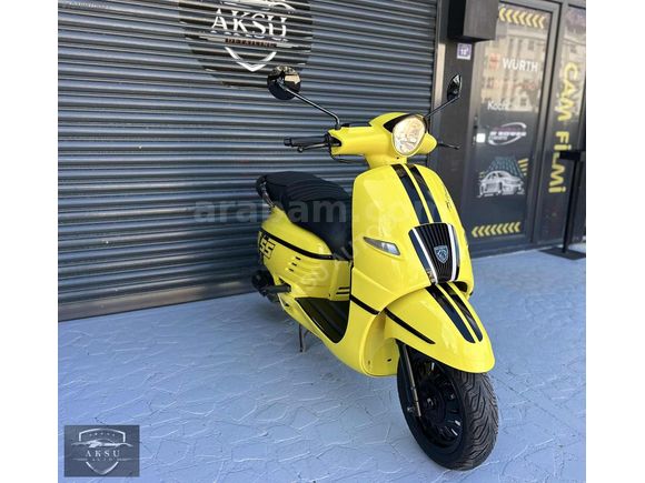 AKSU AUTO dan Peugeot Django 125 lik ABS