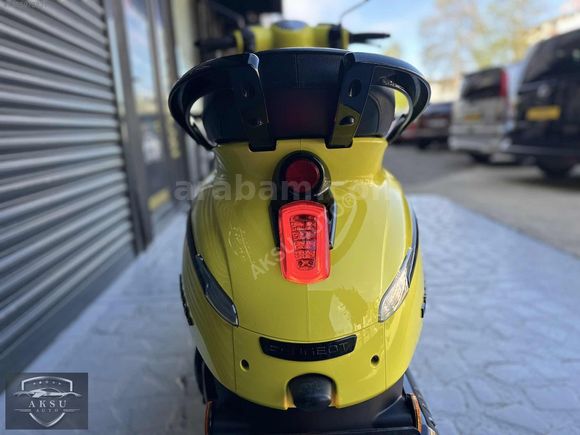 AKSU AUTO dan Peugeot Django 125 lik ABS