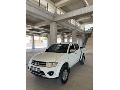 KM DÜŞÜK L 200 4x2 Invite 2015 Model 
