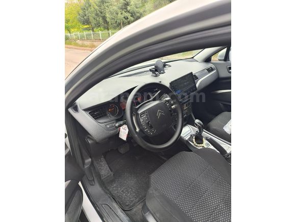 Sahibinden Citroen C5 1.6 e-HDi Dynamique 2012 Model