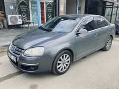 Sahibinden Volkswagen Jetta 1.4 TSi Comfortline 2010 Model İstanbul 250.000 km Füme