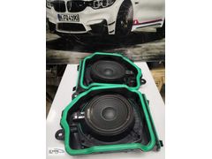 BMW G30 KOLTUK ALTI BASS WOOFERE SAĞ SOL