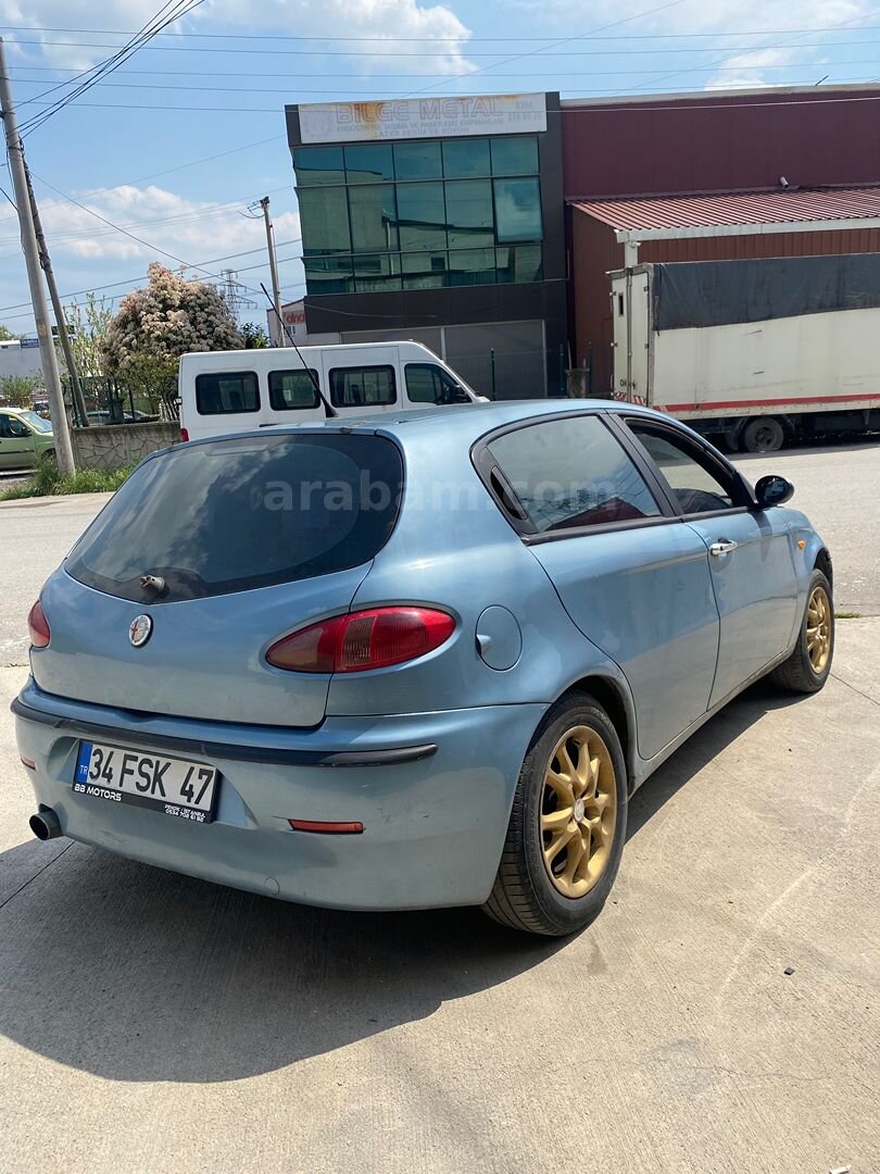 Sahibinden Alfa Romeo 147 1.6 TS Distinctive 2004 Model Bursa 263.000 km Mavi 4