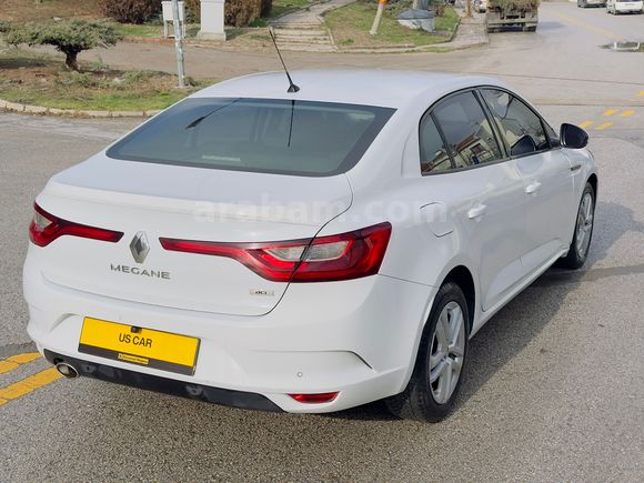 USCAR'dan 2017 Megane 1.5 dci Joy 275 bin km Temiz