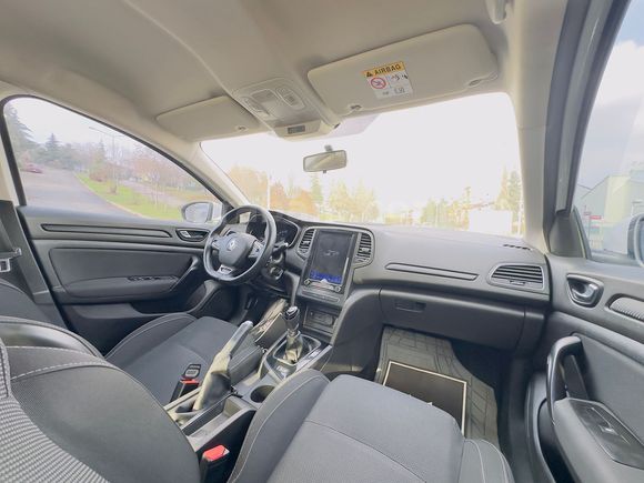 USCAR'dan 2017 Megane 1.5 dci Joy 275 bin km Temiz