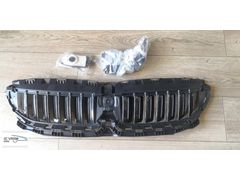 BMW G30 LCİ MASKE JALUZİ MOTORLU 5A218F3 9498612 OEM KALİTE