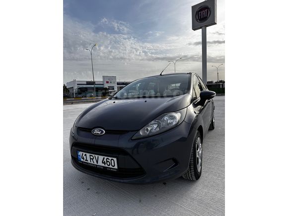 Sahibinden Ford Fiesta 1.4 TDCi Trend 2012 Model 