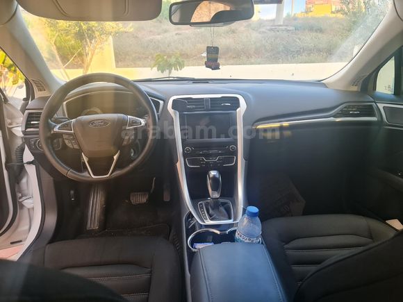 Sahibinden Ford Mondeo 2.0 TDCi Style 2016 Model  254.000 km Bej