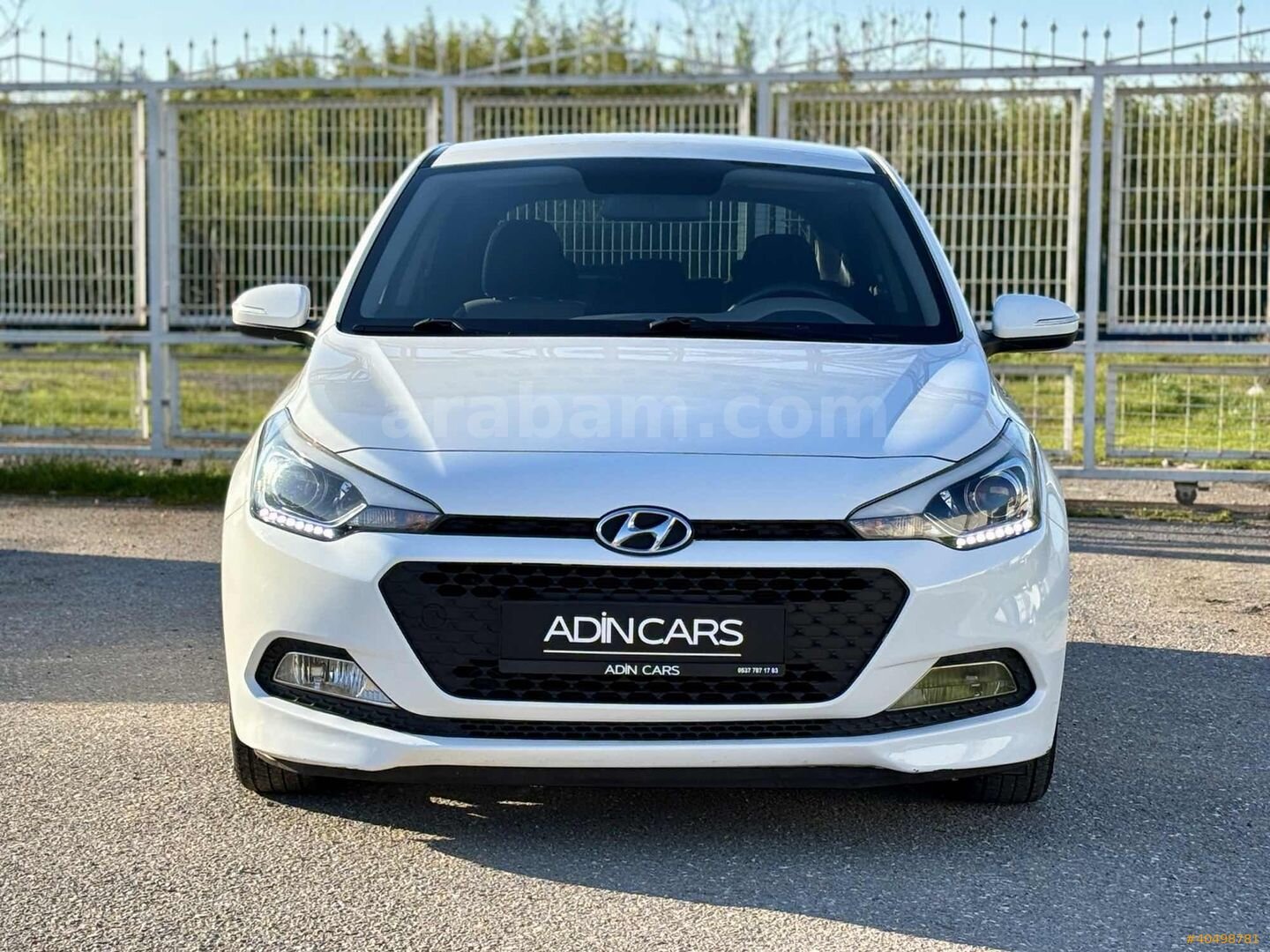Galeriden Hyundai i20 1.4 MPI Style 2017 Model Kocaeli 82.500 km Beyaz 3
