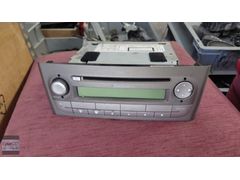 FİAT LİNEA 1.3 EURO 4 TEYP MÜZİK ÇALAR ORJİNAL ÇIKMA