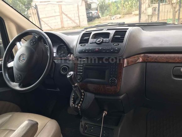 otomatik Mercedes - Benz Viano 2.2 CDI Ambiente Activity 2012 Model 