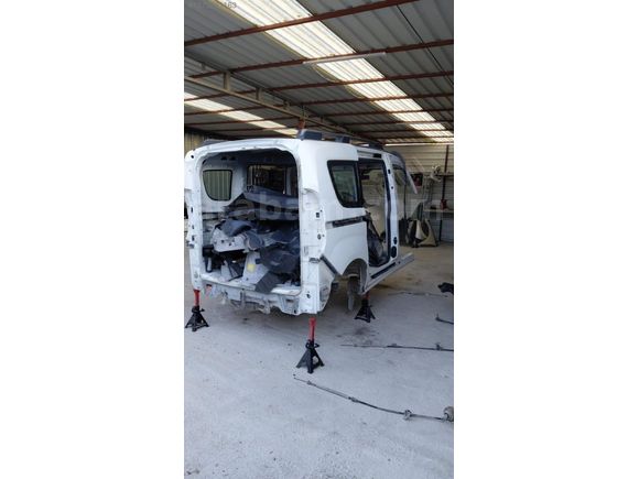 Fiat DOBLO GENİŞ AİLE SAĞ ARKA ÇAMURLUK