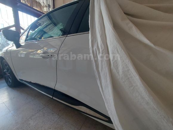 Sahibinden Renault Clio 1.5 dCi Icon 2018 Model Antalya