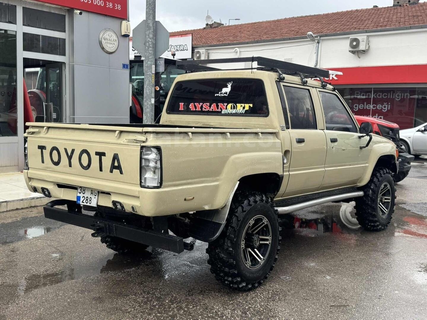 ARSLAN OTOMOTİV'DEN 1987 TOYOTA HİLUX 4X4 LN 65 TURBOLU 7