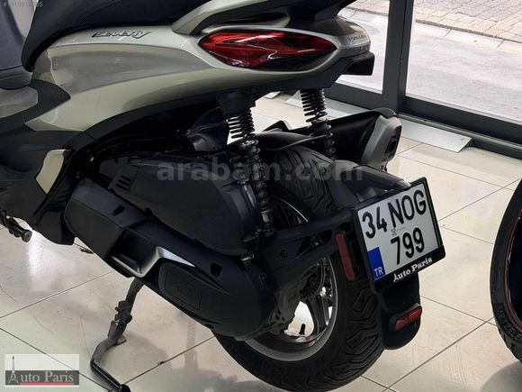 AUTO PARİS 2024 MODEL BEVERLY 400 İLK KULLANICIDAN HATASIZ