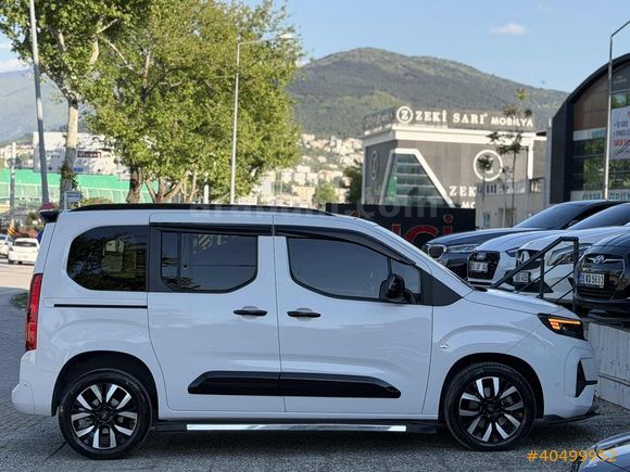 2025+AKSESUARLI+HATASIZ+10.000KM"de+ E-TOOGLE+CAM TAVAN+EAT8+