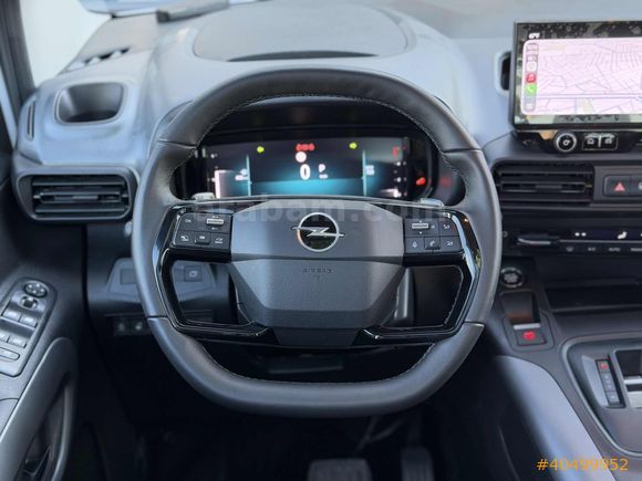 2025+AKSESUARLI+HATASIZ+10.000KM"de+ E-TOOGLE+CAM TAVAN+EAT8+