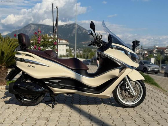 HLL CARS'dan 2015 PİAGGİO X10 350