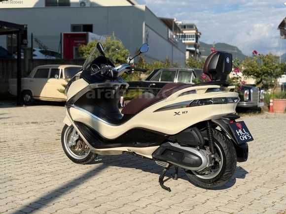 HLL CARS'dan 2015 PİAGGİO X10 350