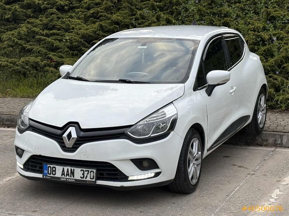 "2016 MODEL CLİO 1.5 DCİ 226 BİN KM TAVAN BAGAJ BOYASIZ"