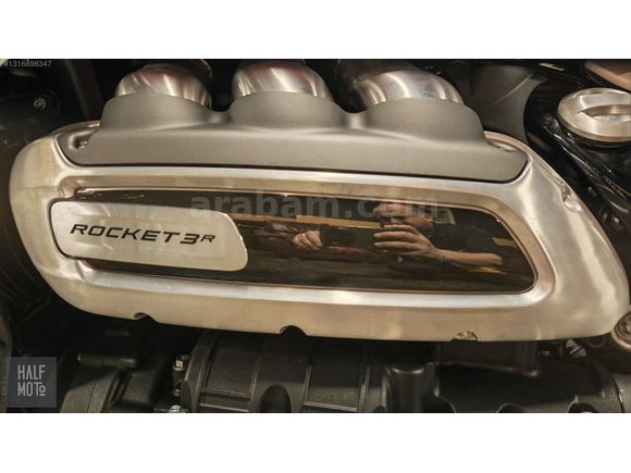HALF MOTO 2021 TRİUMPH ROCKET 3 R