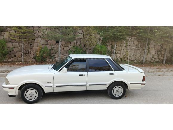 Sahibinden Ford Taunus 2.0 GTS 1992 Model  228.000 km Beyaz