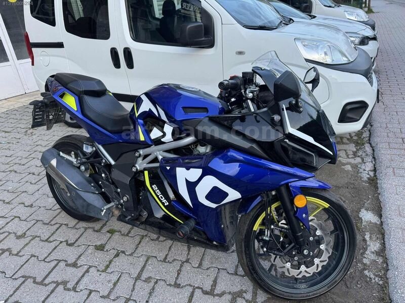 Galeriden Yuki Taro GP1 2022 Model Yozgat 13.000 km Lacivert