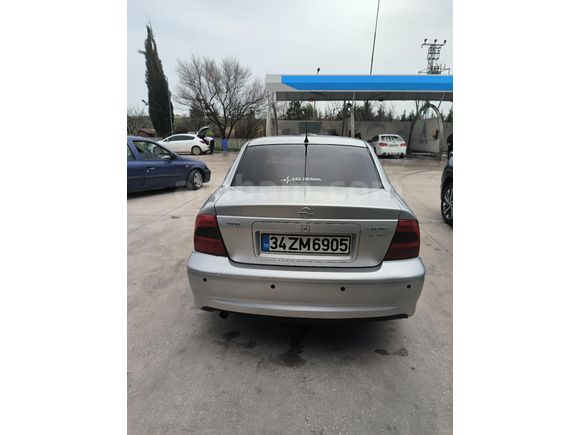 Sahibinden Opel Vectra 16 V .1.6 GL 2000 Model