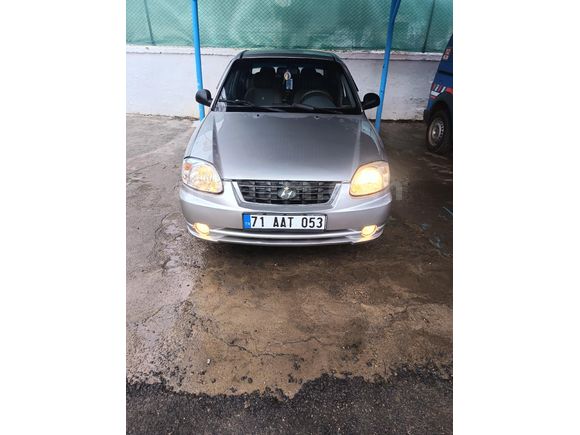 Sahibinden Hyundai Accent 1.5 CRDi Admire 2006 Model Kastamonu 230.000 km Gri (Gümüş)