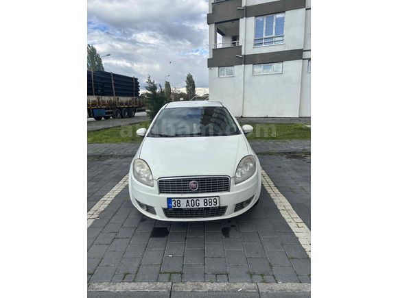Sahibinden Fiat Linea 1.3 Multijet Active Plus 2013 Model  270.000 km Beyaz