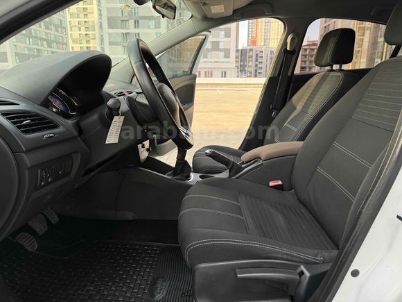Galeriden Renault Fluence 1.5 dCi Touch 2016 Model İstanbul