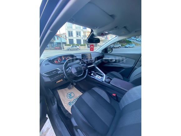 SAHİBİNDEN PEUGEOT 3008 DİZEL OTOMATİK BAKIMLARI YAPILMIŞ TEMİZ
