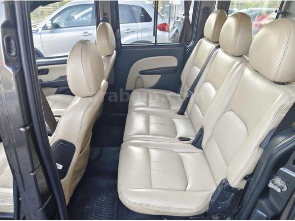 US-CAR FİAT DOBLO 1.3 MULTİJT PREMİO 2006 MODL 185.XXX KM HATASZ