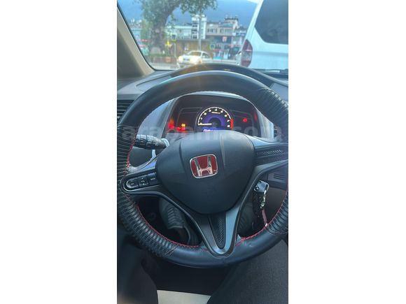 Sahibinden Honda Civic 1.6i VTEC Dream 2009 Model