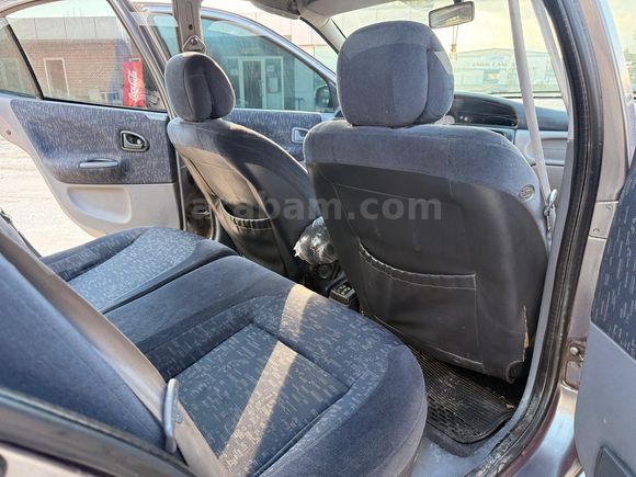 Sahibinden Renault Megane 1.6 RXi 2001 Model 