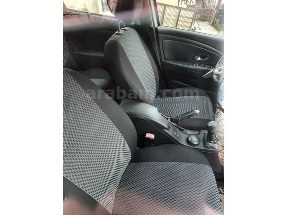 Sahibinden Renault Fluence 1.6 Dynamique 2011 Model 