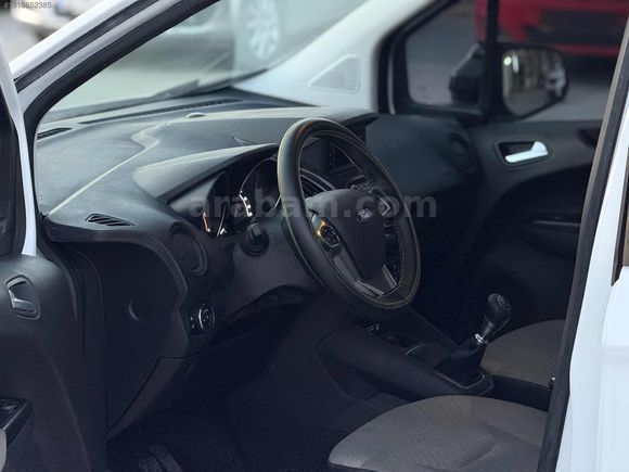Ford Courier OTOMOBİL