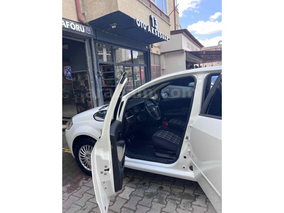 Dolular dolusu Linea 
Sahibinden Fiat Linea 1.3 Multijet Active Plus 2012 Model 