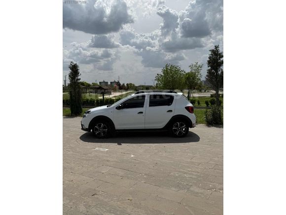 ARGÜN GALLERİ DEN SANDERO