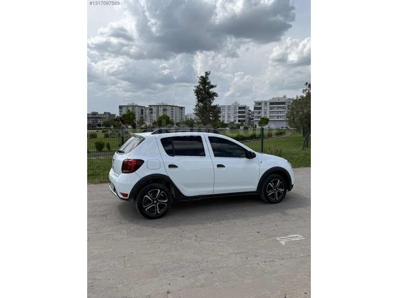 ARGÜN GALLERİ DEN SANDERO
